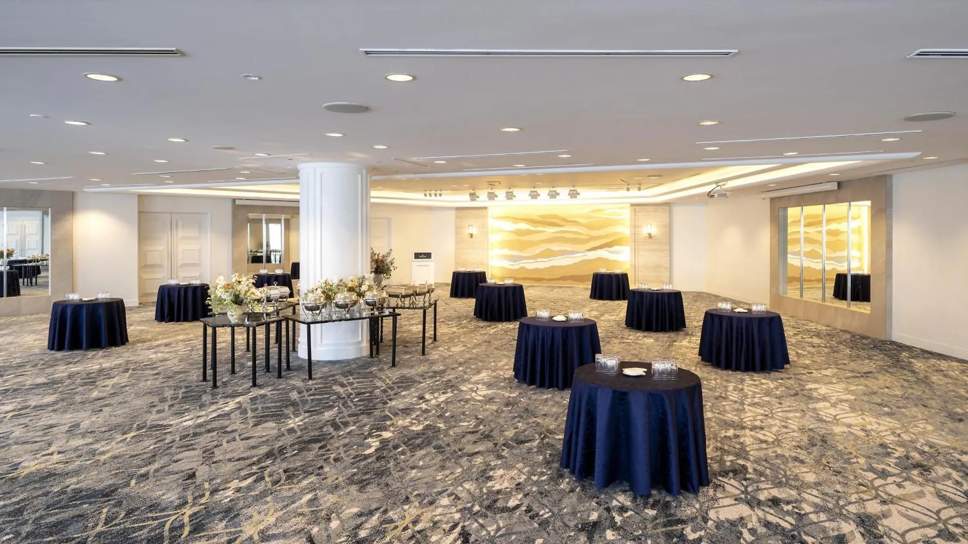 Отель Intercontinental Yokohama Grand By Ihg Япония